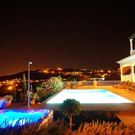 Casa Mocho Branco Bed & Breakfast Loule