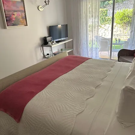 Bed and Breakfast Casa Mocho Branco Λουλέ