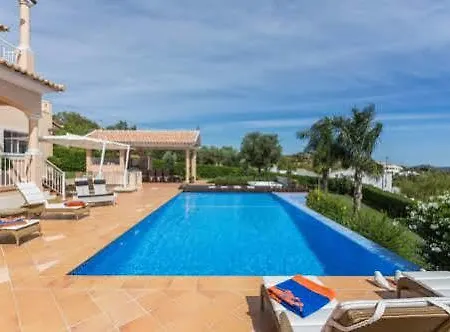 Casa Mocho Branco Bed & Breakfast Loulé